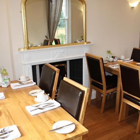 Bed and Breakfast Parklands Оксфорд Экстерьер фото